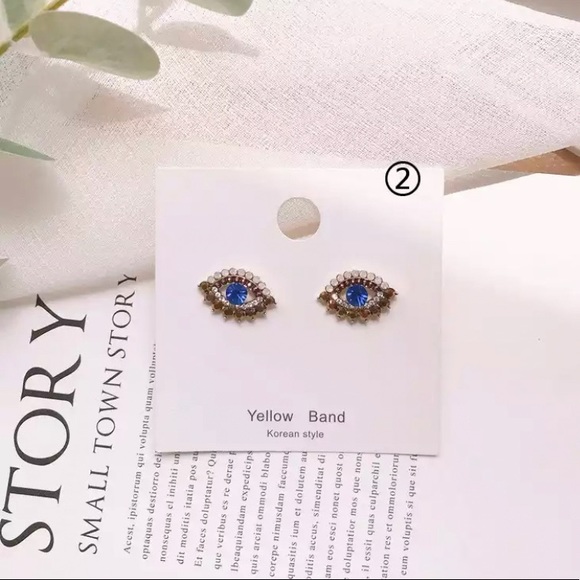 Evil Eye Minimalist Stud Earrings - Picture 6 of 8